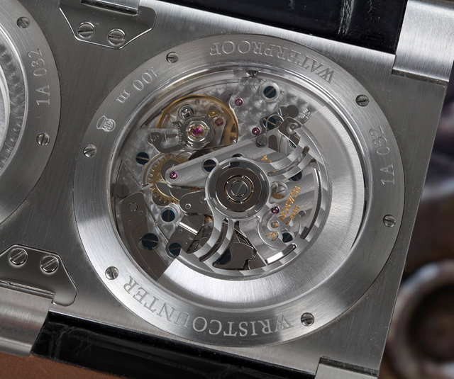Wristmaster - CH-2703